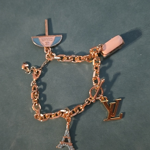 Gold and Turquoise Charm Bracelet BEAUTIFUL PIECE!!